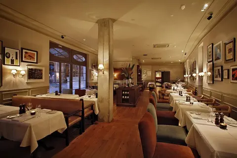 Hotel Monbijou in Berlin — foto 11