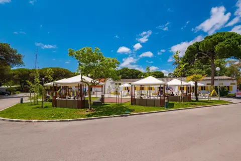 Camping Costa Da Caparica in Almada