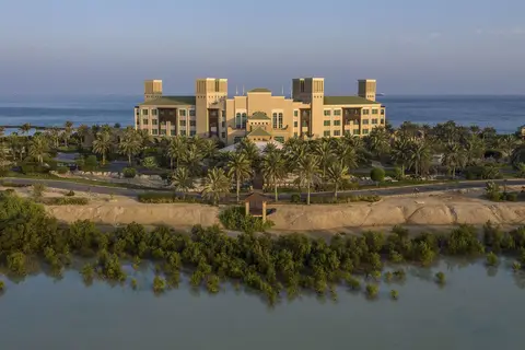 Desert Islands Resort & Spa by Anantara in صير بني ياس