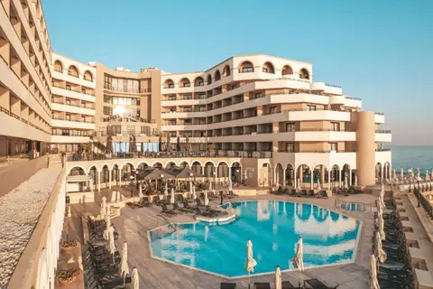 Radisson Blu Resort, Malta St. Julian's in San Ġiljan — foto 12