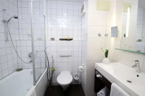 Econtel Hotel Munchen in München — foto 15