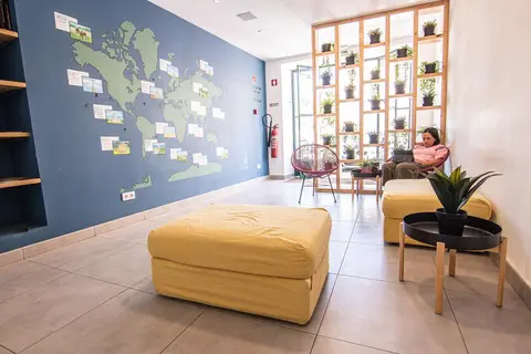 Hostellicious in Mexilhoeira Grande — foto 7