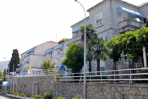Komodor in Slano — foto 26