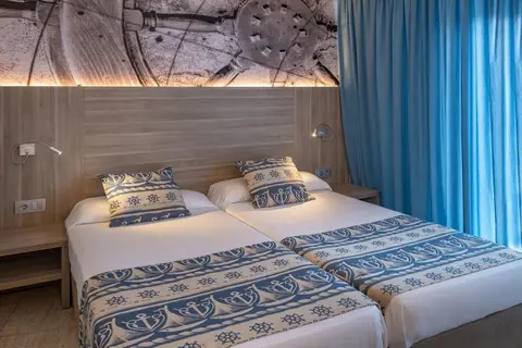Hotel GHT Marítim in Calella — foto 6