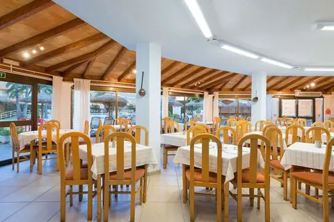 Alcudia Beach Aparthotel in Alcúdia — foto 14