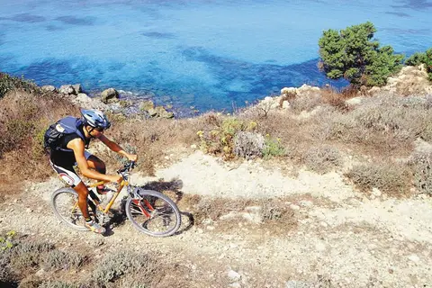 Camping Ville Degli Ulivi in Campo nell'Elba — foto 18