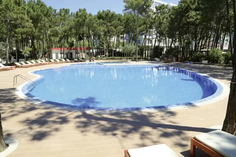 Diamma Resort in Golem — foto 2