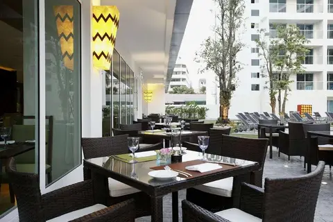 Centara Pattaya Hotel in พัทยา — foto 7