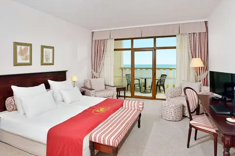 Melia Grand Hermitage in Дентална клиника „Медика 3 Дент“ — foto 23