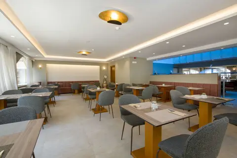 Kalyves Beach Hotel in Καλύβες — foto 7