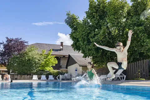 Camping La Ferme De La Serraz foto 11