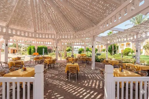 Regency Plaza Aqua Park & Spa Resort in نبق — foto 22