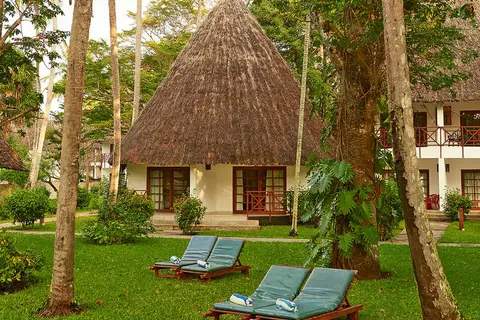 Neptune Village Beach Resort & Spa in Diani Beach — foto 17