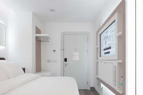 YOTELAIR Istanbul Airport (Airside) in İstanbul — foto 8