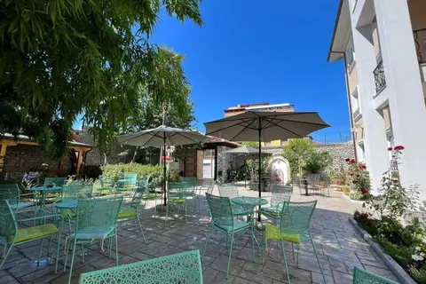 Treva Hotel Shkoder in Shkodër — foto 6