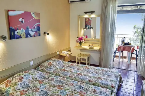 Hotel Nautilus Barbati in Tzavros — foto 6