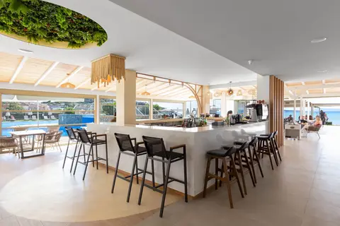 Hotel Athina in Άγιος Στέφανος — foto 6