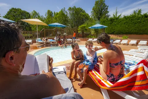 Camping Le Mas De Sireuil) foto 14