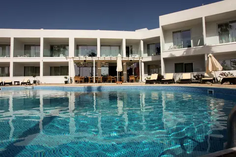 Bellini Hotel in Ayia Napa — foto 3
