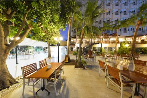 Anitas Beach Hotel in Alaşehir — foto 28