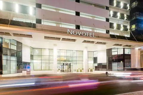 Novotel Dubai Al Barsha in Dubai — foto 17