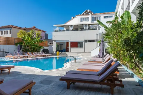 Mojo Hotel in Δημοτική Ενότητα Λαγανά — foto 29