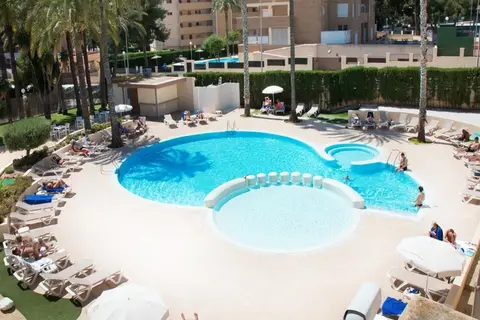 Port Alicante City & Beach in Alicante