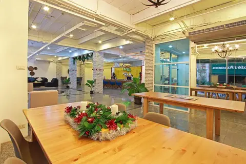 D Varee Xpress Pula Silom in Bangkok — foto 2