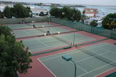 InterContinental Abu Dhabi in أبوظبي — foto 10