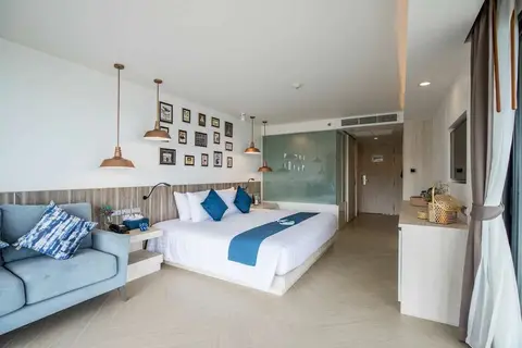 Golden Tulip Pattaya Beach Resort in พัทยา — foto 3