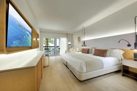 Grand Palladium Select Palace Ibiza in Sant Josep de sa Talaia — foto 2