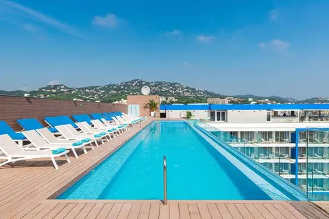 L'Azure Hotel in Lloret de Mar — foto 2