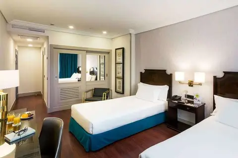 Sercotel Gran Hotel Conde Duque in Madrid — foto 23