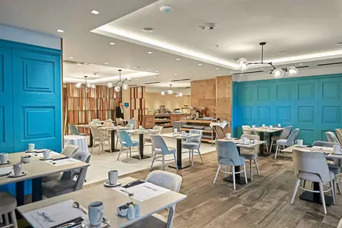 Huma Kotor Bay Hotel & Villas in Dobrota — foto 9