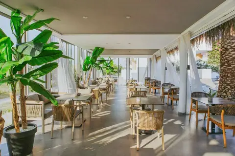 Relax Golden Star in Τιγκάκι — foto 25