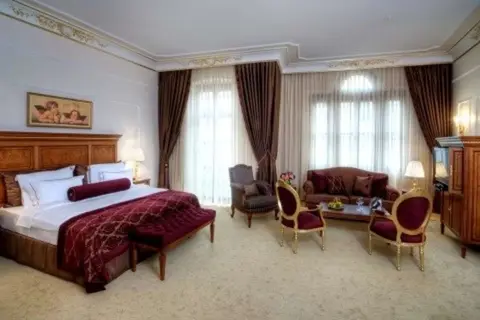 Palazzo Donizetti in Beyoğlu — foto 10