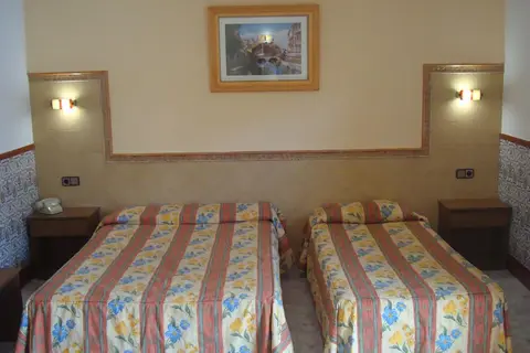 Hotel Univers in Costa Brava — foto 30