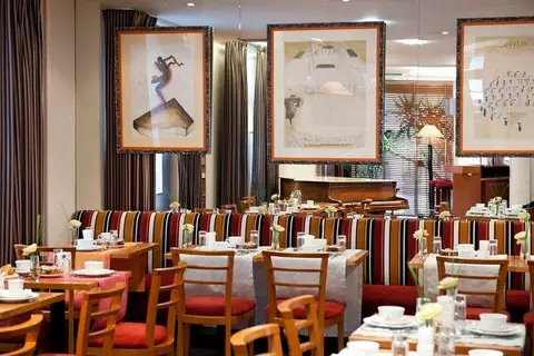 Hotel Pavillon Monceau in Parijs, foto 3