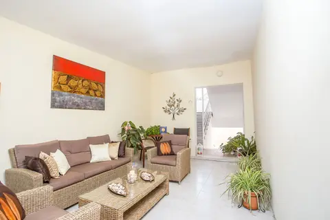 Iatridis Studios in Φαληράκι — foto 10