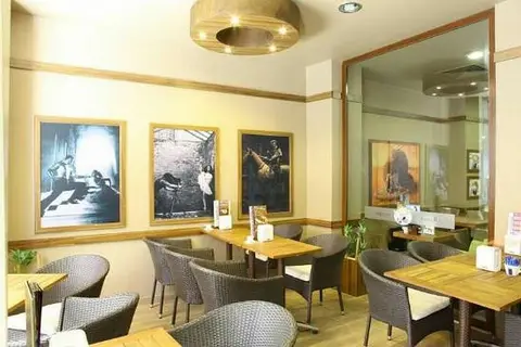 Black Tulip Hotel in İstanbul — foto 5