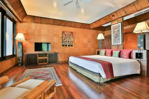 Mom Tris Villa Royale in ตำบลกะรน — foto 4