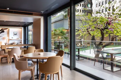 The Level at Meliá Castilla in Madrid — foto 26
