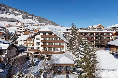 Chesa Monte Hotel in Fiss