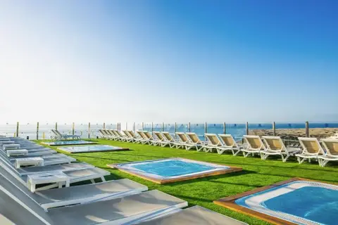 Suitehotel Playa del Inglés in San Bartolomé de Tirajana — foto 15
