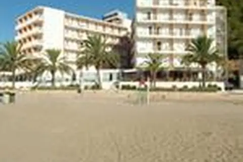 Grupotel Imperio Playa in Sant Joan de Labritja