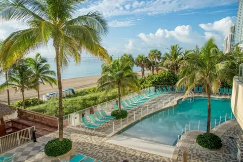 DoubleTree Resort & Spa by Hilton Hotel Ocean Point in North Miami Beach — foto 16