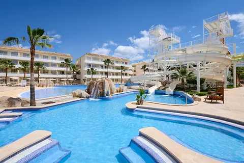 Fly & Go Fergus Club Mallorca Waterpark in Calvià — foto 30