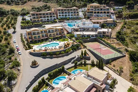 Filion Suites Resort & Spa in Βλυχάδα