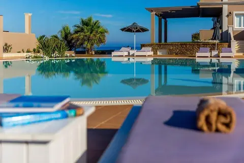Pictures Suites in Agios Stefanos