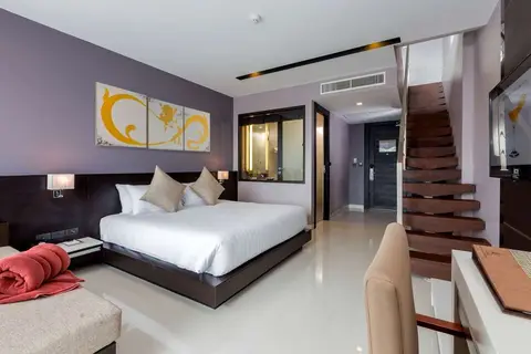 The Charm Resort Phuket in ตำบลป่าตอง — foto 3
